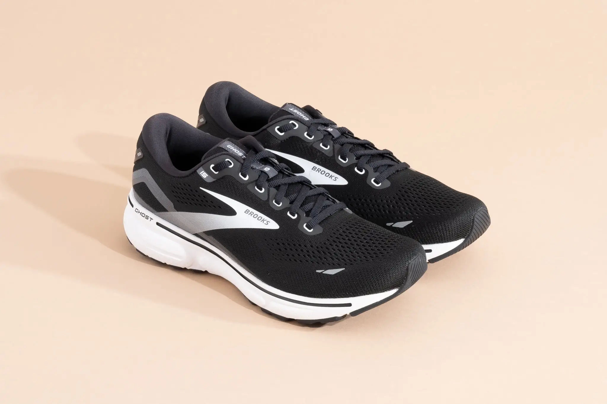 Running Shoes for Overpronation and Flat Feet