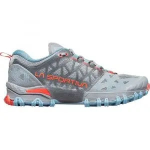 Top Hiking Shoes for Enhanced Performance and Comfort